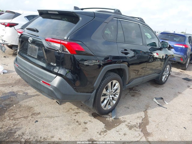 Toyota RAV4 Xle Premium