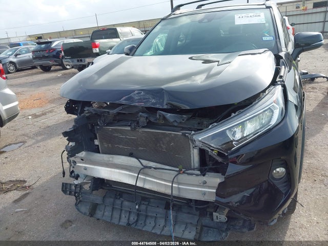 Toyota RAV4 Xle Premium