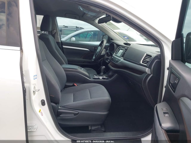 Toyota Highlander Le