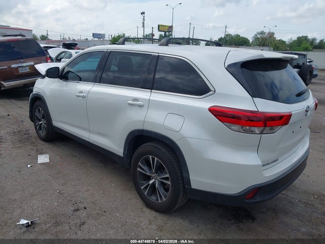 Toyota Highlander Le