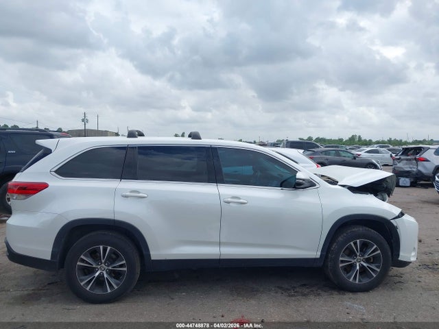 Toyota Highlander Le