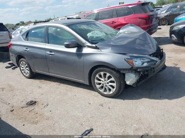 Salvage Nissan Sentra Image