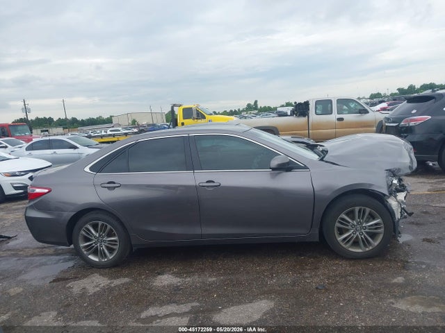 Toyota Camry Se