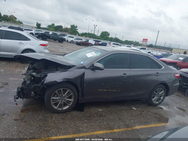 Toyota Camry Se