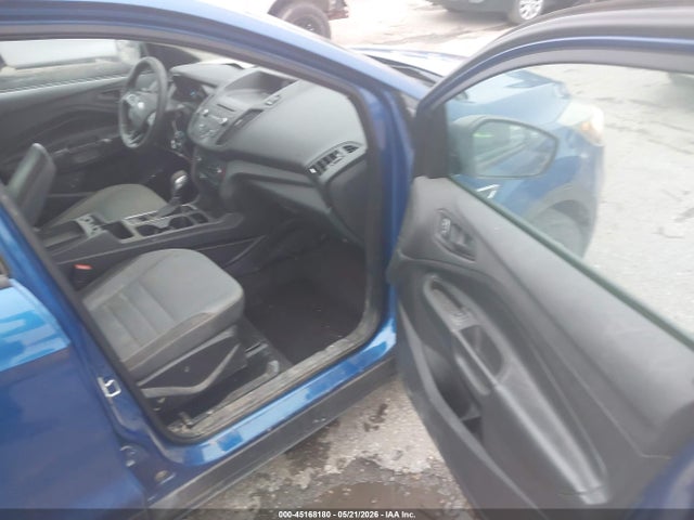 Ford Escape S