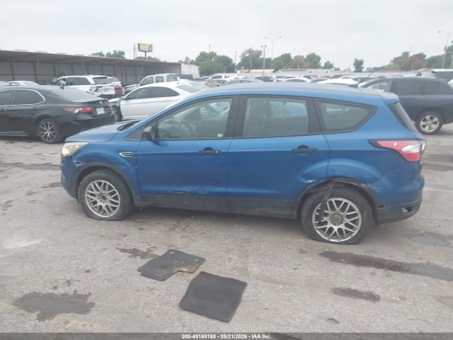Ford Escape S