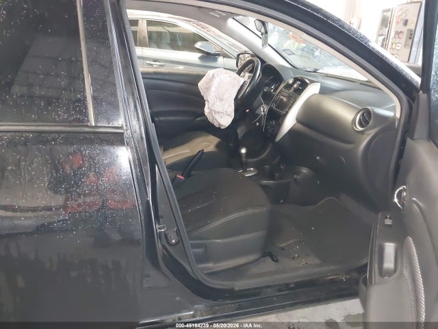 Nissan Versa 1.6 Sv