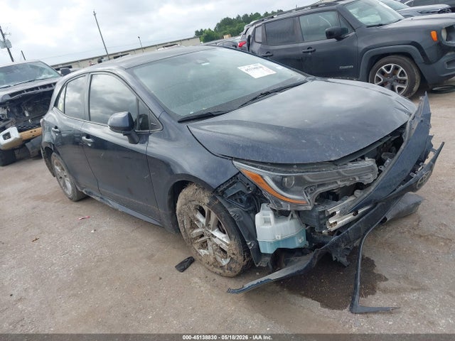 Salvage Toyota Corolla Image