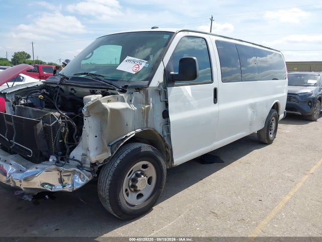 Chevrolet Express Lt