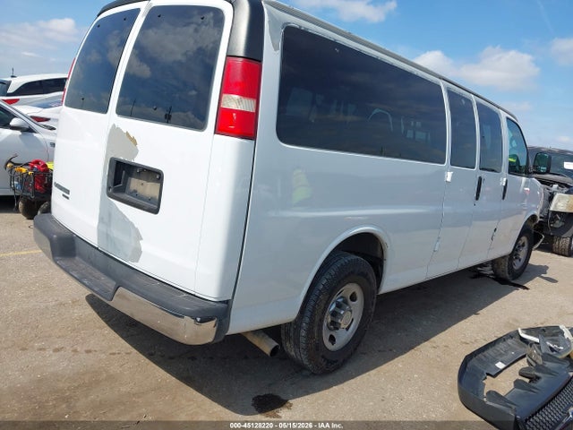 Chevrolet Express Lt