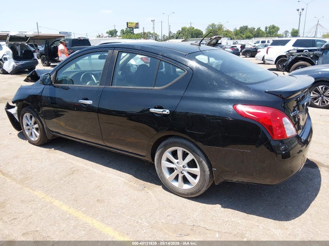Nissan Versa 1.6 Sl