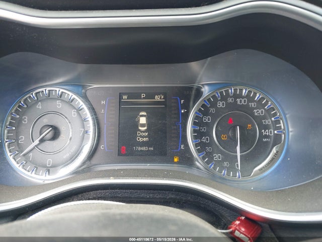 Chrysler 200 Limited