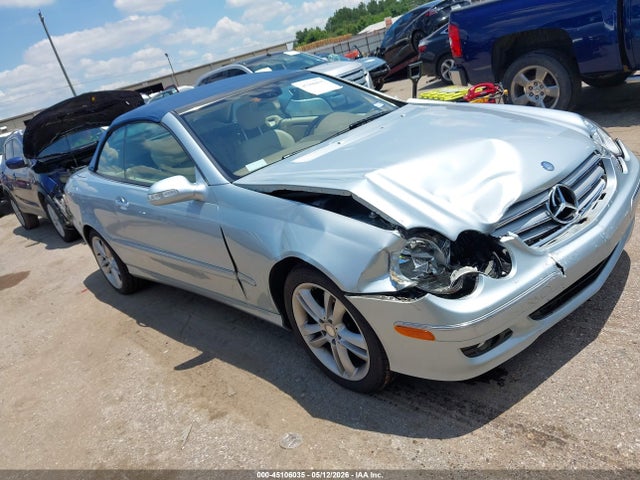 Salvage Mercedes-Benz Clk-class Image