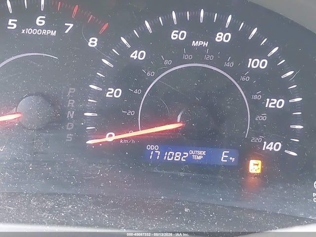 Toyota Camry Le