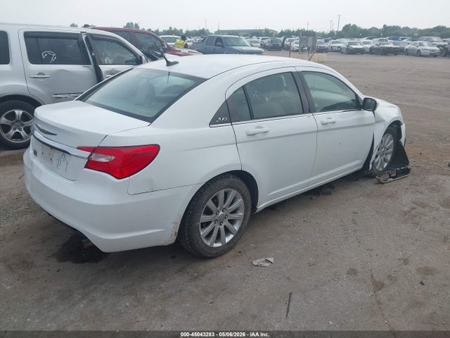 Chrysler 200 Touring