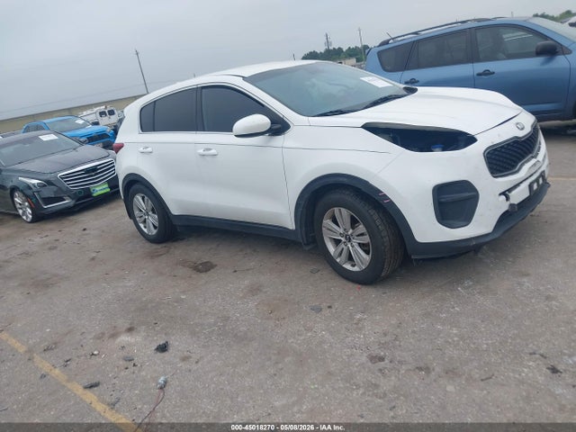 Salvage Kia Sportage Image