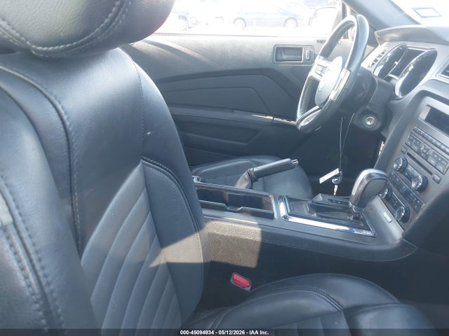 Ford Mustang V6