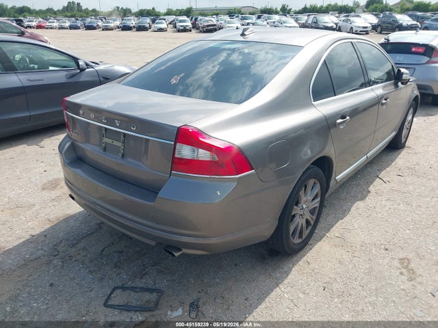 Volvo S80 3.2