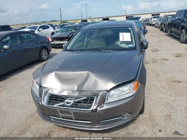 Volvo S80 3.2