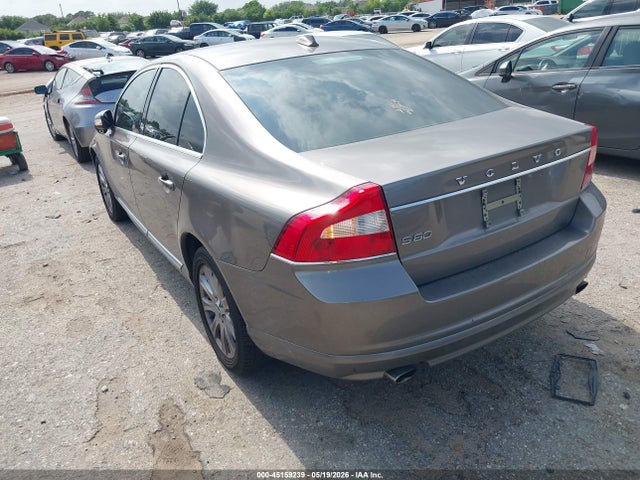 Volvo S80 3.2