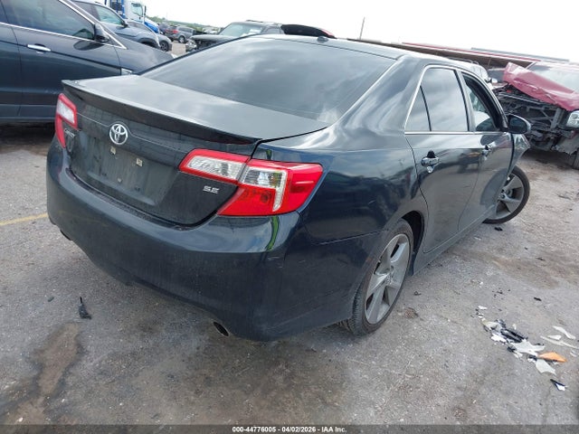 Toyota Camry Se V6