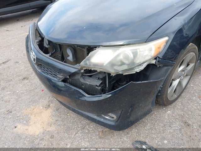 Toyota Camry Se V6