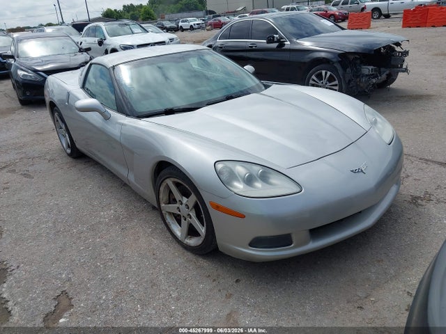 Salvage Chevrolet Corvette Image