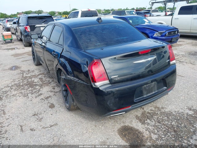 Chrysler 300 Touring Awd