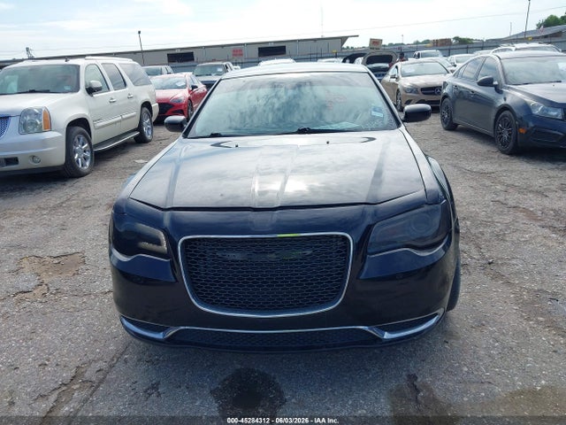 Chrysler 300 Touring Awd