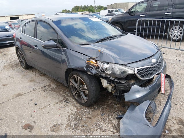 Salvage Kia Forte Image
