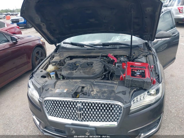 Lincoln MKZ Premiere