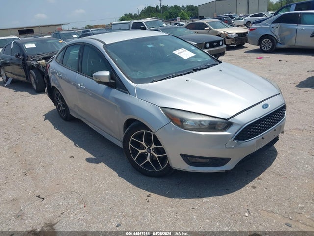 Salvage Ford Focus Image