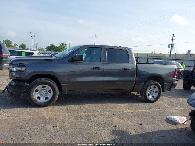 Ram 1500 Tradesman  4x2 5'7 Box