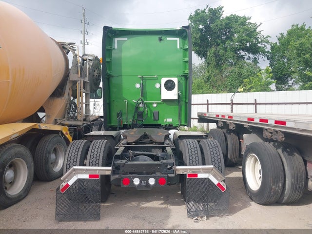 Kenworth T680