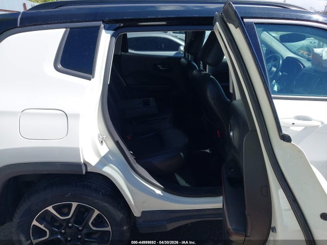 Jeep Compass Trailhawk 4x4