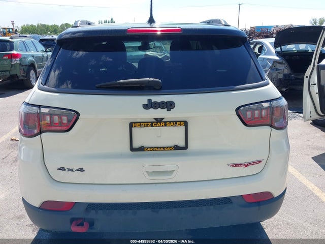 Jeep Compass Trailhawk 4x4