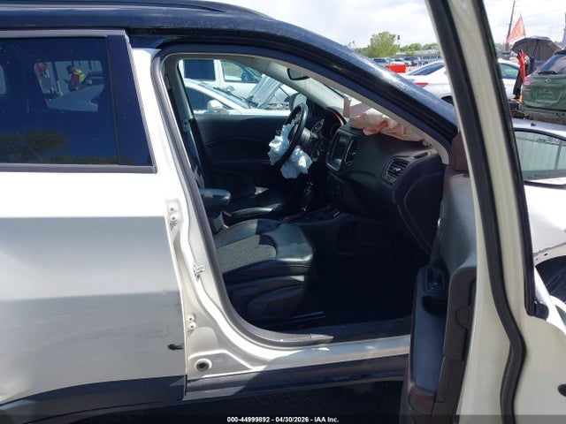 Jeep Compass Trailhawk 4x4