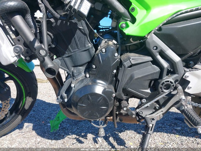 Kawasaki Ex650 P