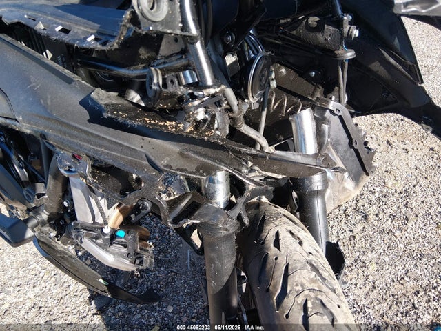 Kawasaki Ex650 P