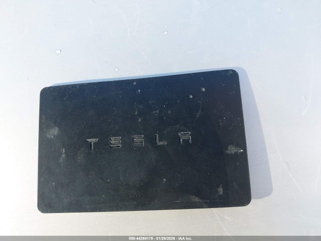 Tesla Model Y Long Range Dual Motor All-wheel Drive