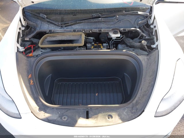 Tesla Model Y Long Range Dual Motor All-wheel Drive