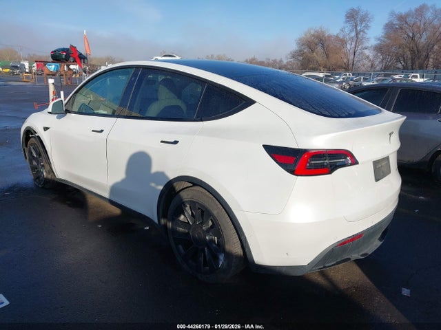 Tesla Model Y Long Range Dual Motor All-wheel Drive
