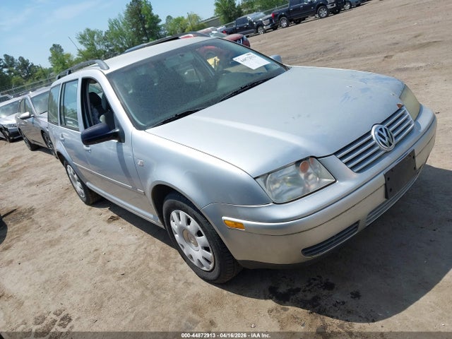Salvage Volkswagen Jetta Image