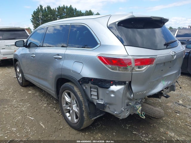 Toyota Highlander Limited V6