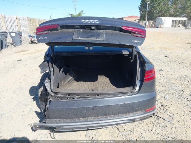 Audi A4 45 Premium