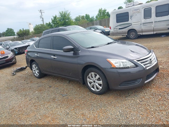 Salvage Nissan Sentra Image