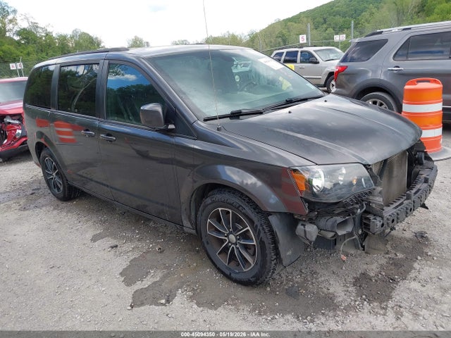 Salvage Dodge Grand Caravan Image