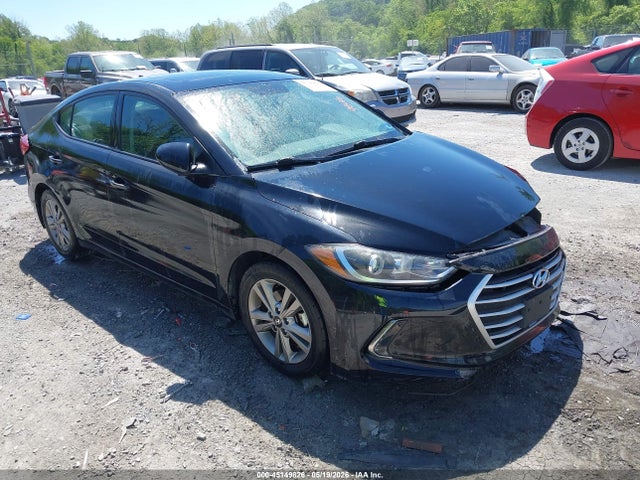Salvage Hyundai ELANTRA Image