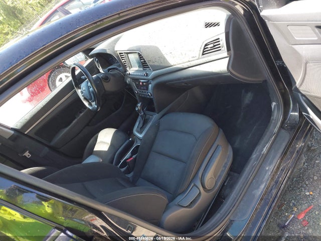 Hyundai ELANTRA Value Edition