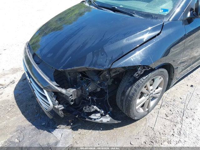 Hyundai ELANTRA Value Edition